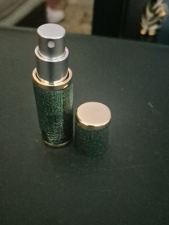 None Other - Refillable Green Pocket Spray Atomizer with Gold Trim